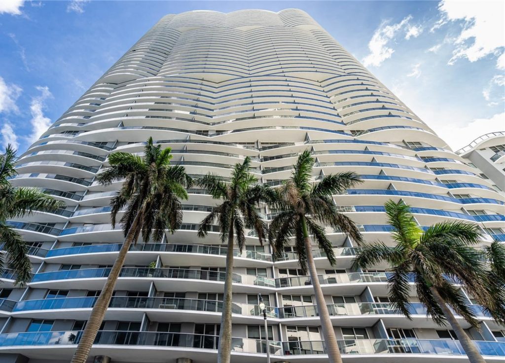 Residence Image